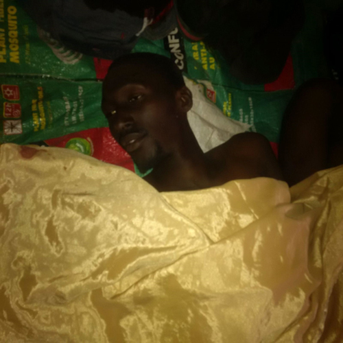 (تصاویر) حمله مرگبار به خانه رهبر شیعیان نیجریه