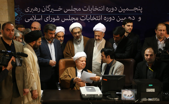 (تصاویر) ثبت نام هاشمی در انتخابات