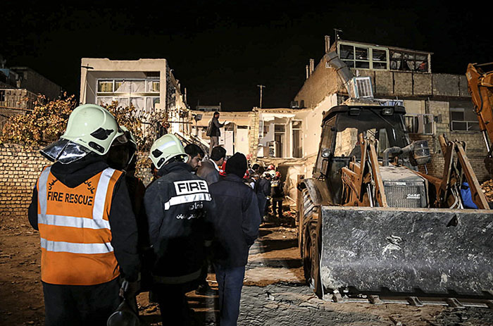 (تصاویر) انفجار مرگبار خانه مسکونی در اصفهان