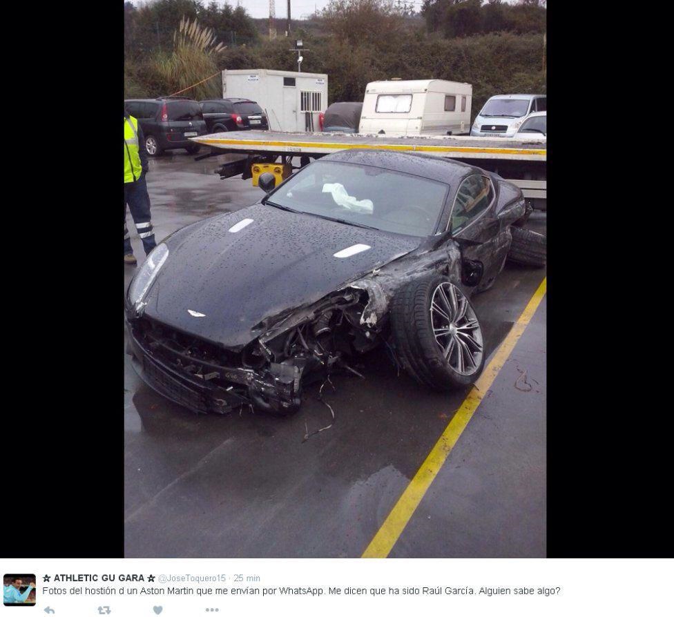 تصویری از خودروی لوکس ستاره لالیگا بعد از تصادف سخت