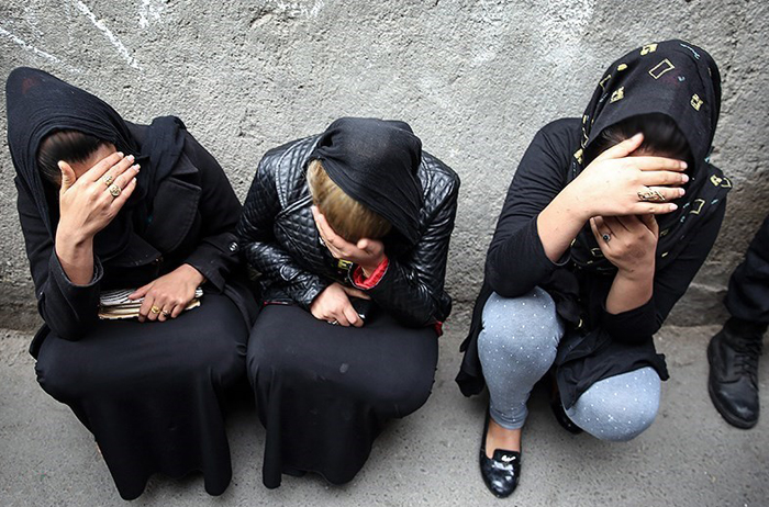 (تصاویر) دستگیری مواد فروشان در مشهد