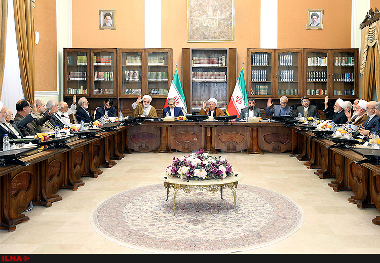 (تصاویر) آخرین نشست مجمع به ریاست هاشمی
