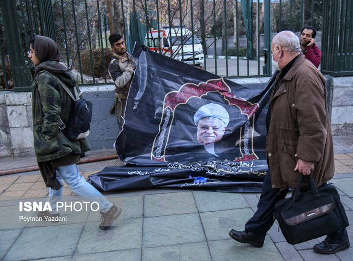 (تصاویر) خیابان انقلاب آماده تشییع هاشمی