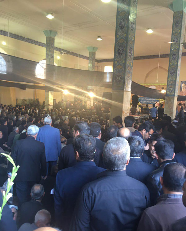 (تصاویر) مردم رفسنجان در مراسم یادبود آیت الله هاشمی