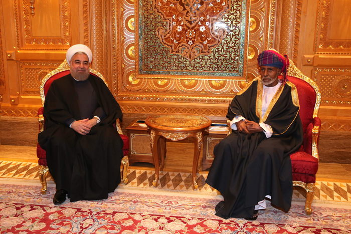 (تصاویر) استقبال از روحانی در عمان