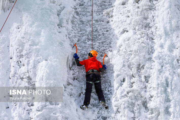(تصاویر) آبشار گنجنامه یخ بست
