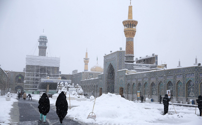 (تصاویر) بارش برف در مشهد