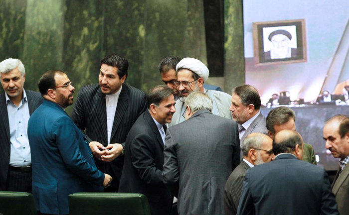 (تصاویر) جلسه استیضاح عباس آخوندی