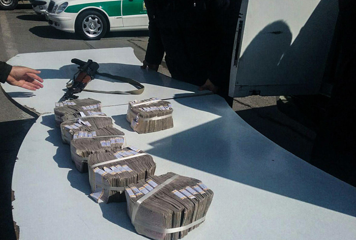 (تصاویر) دستگیری سارقان خودروی حمل پول بانک