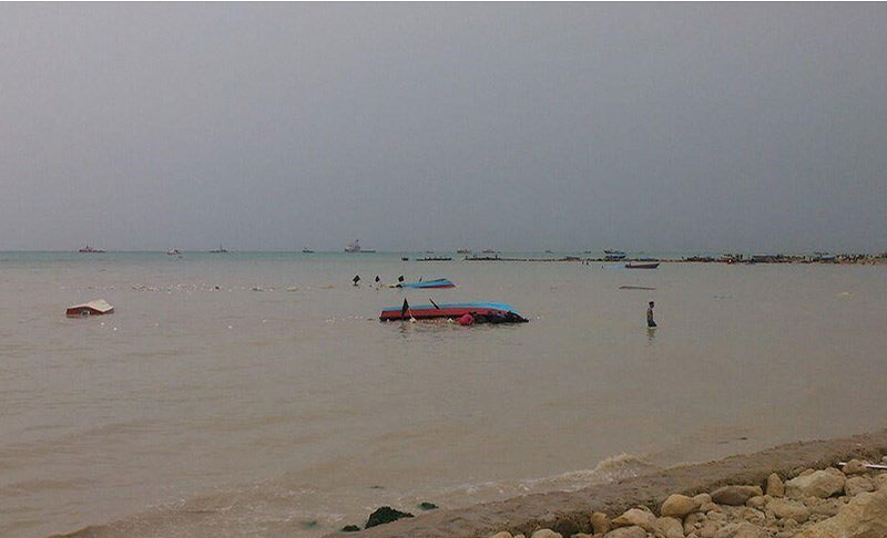 (تصاویر) طغیان آب دریا در شهرستان دیر
