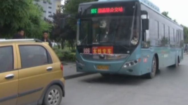 اتوبوس‌ زنانه در چین جنجالی شد