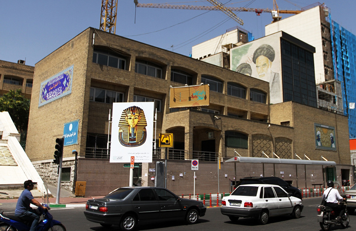 (تصاویر) تهران دوباره نگارخانه شد