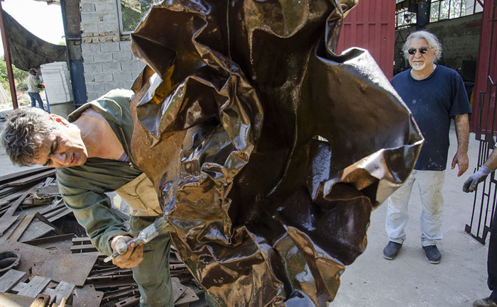 (تصاویر) مجسمه سازی با آهن ضایعات