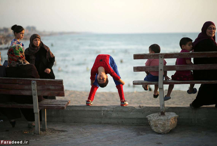 (تصاویر) کودک عنکبوتی غزه