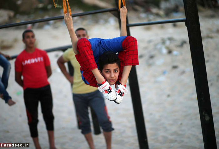 (تصاویر) کودک عنکبوتی غزه