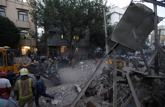 (تصاویر) انفجار مهیب گاز در یک حسینیه