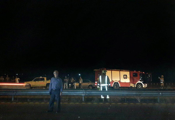 (تصاویر) تصادف زنجیره ای در جاده قم-تهران