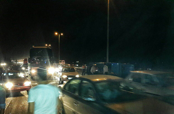 (تصاویر) تصادف زنجیره ای در جاده قم-تهران