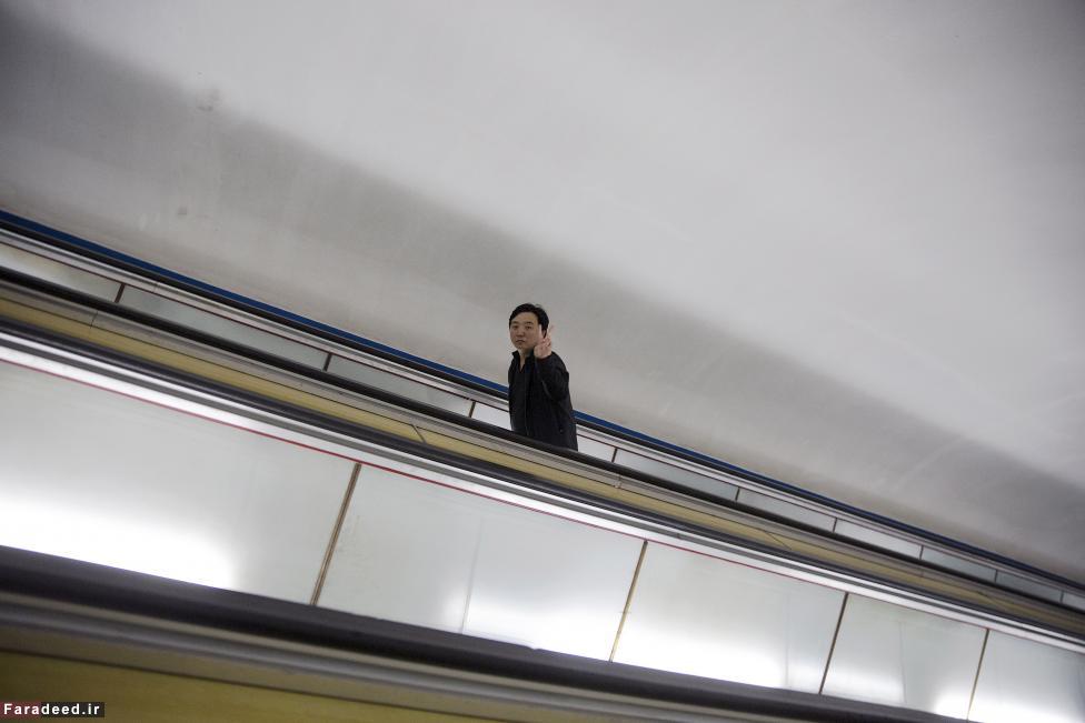 (تصاویر) در مترو پیونگ‌یانگ چه خبر است؟