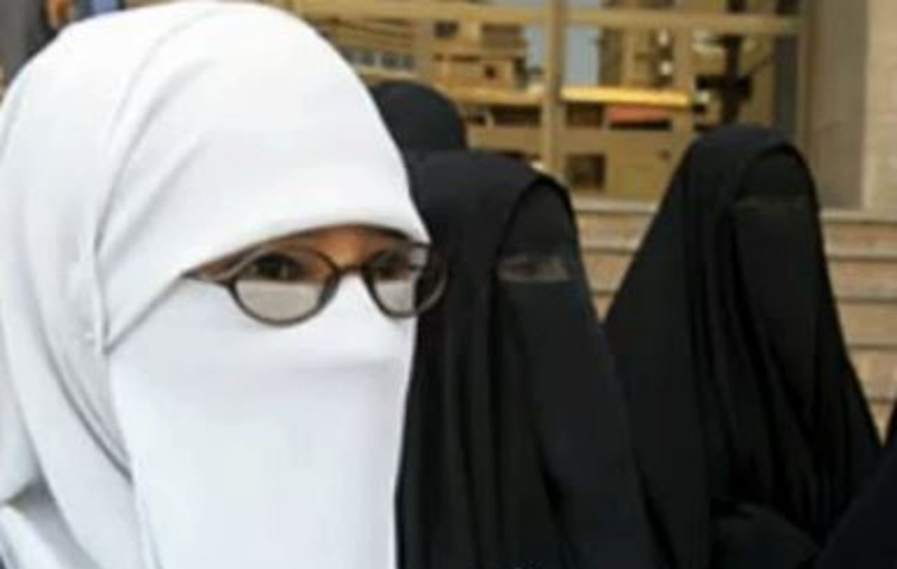 (تصویر)روش داعش برای تشخیص زنان مجرد