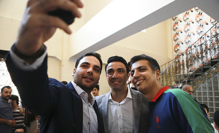 (تصاویر) خداحافظی جواد نکونام از فوتبال
