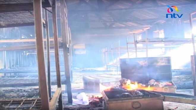 آتش زدن خوابگاه به خاطر ممانعت از تماشای فوتبال