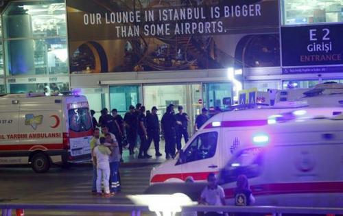 (تصاویر) انفجار در فرودگاه آتاتورک استانبول