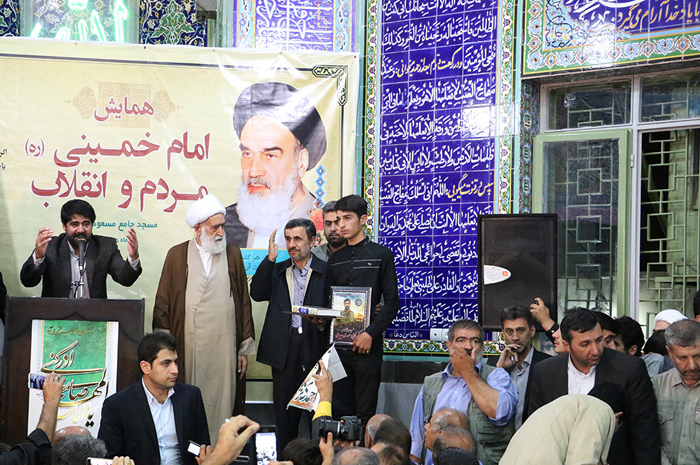 (تصاویر) سخنرانی احمدی‌نژاد در مسجد مسعودیه