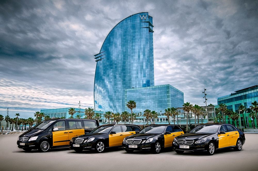 (تصاویر) تاکسی‌های مختلف در کشورهای جهان