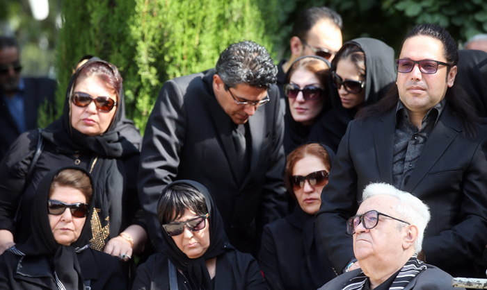 همسر مجید نجاحی نوازنده سنتور مراسم تشییع هنرمندان خانواده هنرمندان بیوگرافی مجید نجاحی