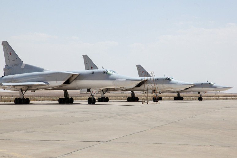 ادعای استقرار جنگنده‌های روسی در همدان +(تصاویر)