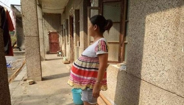 زن چینی که 17 ماهه حامله است