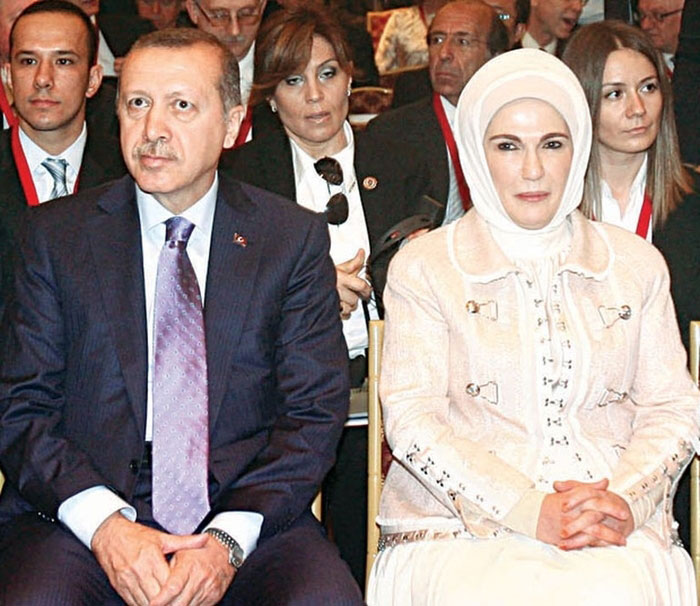 گریم نقش های اردوغان و همسرش در سینمای ترکیه+ (تصاویر)