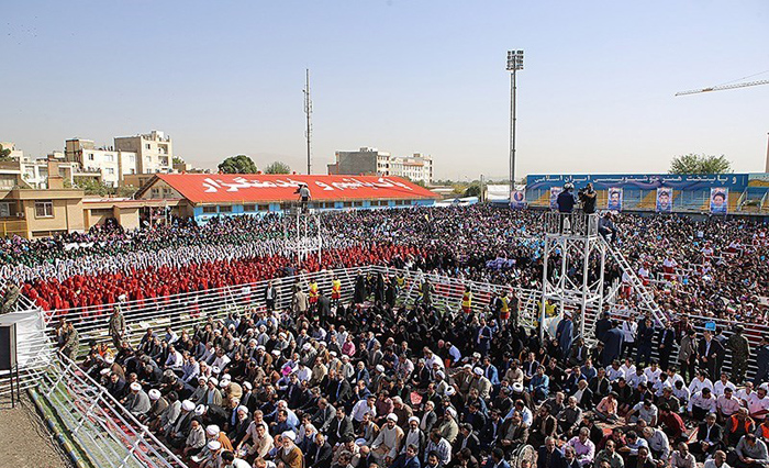 (تصاویر) استقبال از روحانی در قزوین