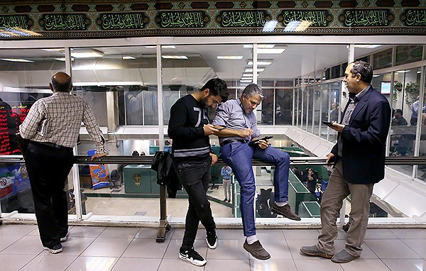 (تصاویر) بورس ایران پس از انتخابات آمریکا