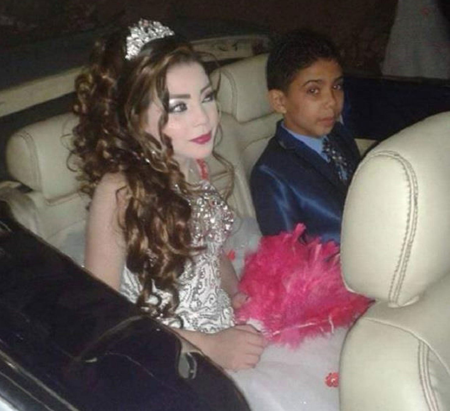 (تصویر) ازدواج پسر ۱۲ ساله با دختر ۱۱ ساله‌ در مصر جنجالی شد