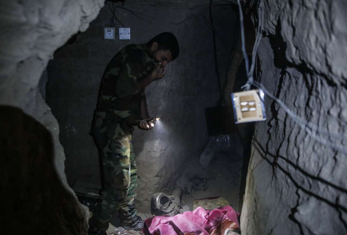 (تصاویر) کشف شبکه تونل‌های داعش