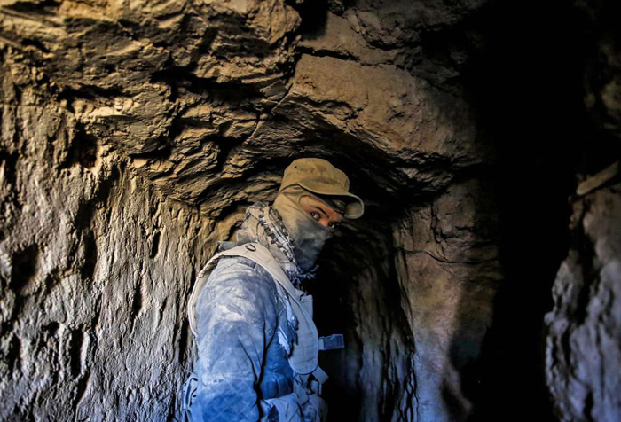(تصاویر) کشف شبکه تونل‌های داعش