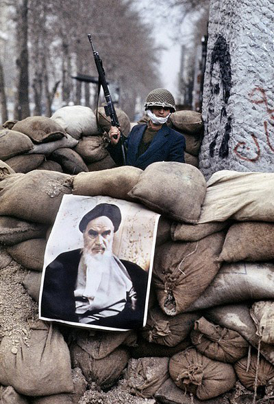 (تصاویر) روایت عکاس فرانسوی از انقلاب ایران