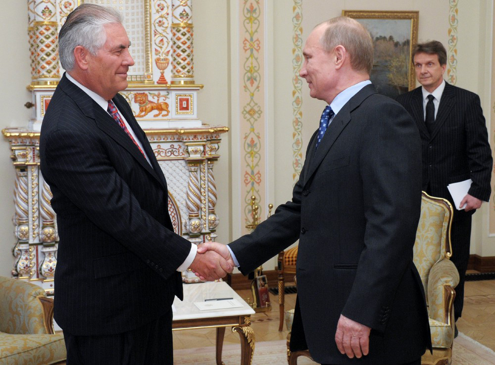 دوست پوتین وزیر خارجه آمریکا می شود؟ +(تصاویر)