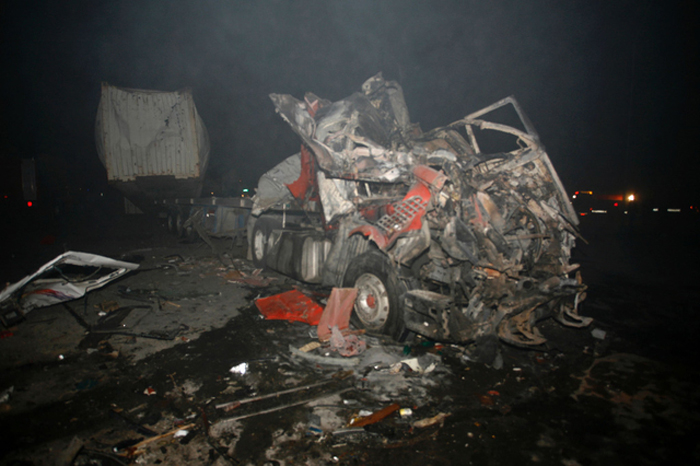 (تصاویر) انفجار تروریستی در پمپ بنزین 
