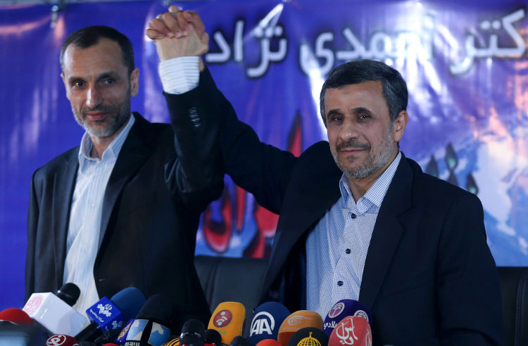 دادستان کل کشور از احمدی‌نژاد و بقایی شکایت کرد