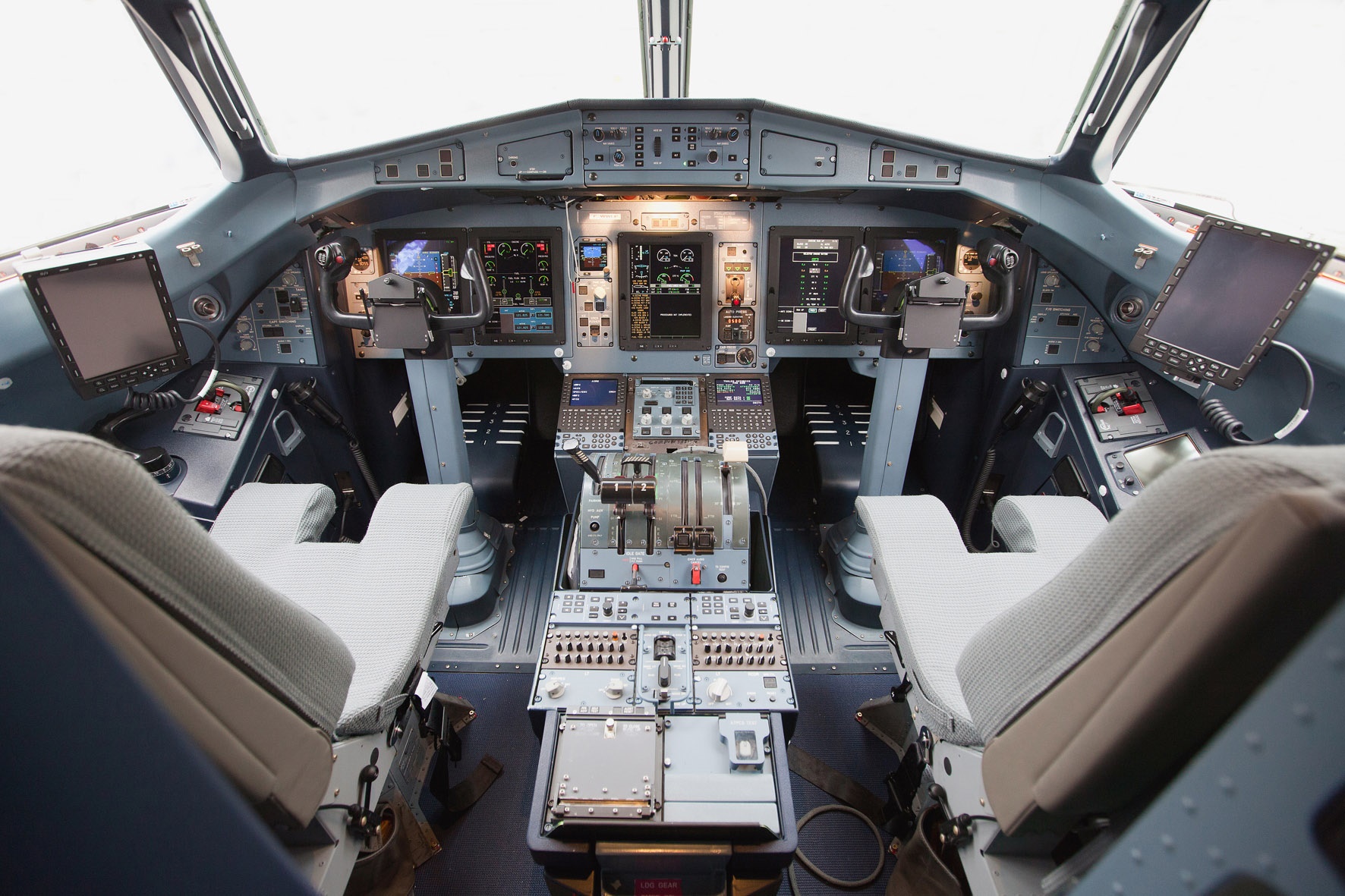 مشخصات فنی هواپیمایی ATR