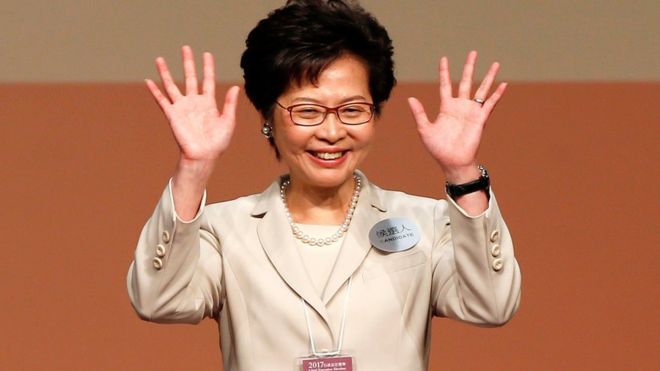 انتخاب اولین رهبر زن در هنگ‌کنگ +(تصویر)