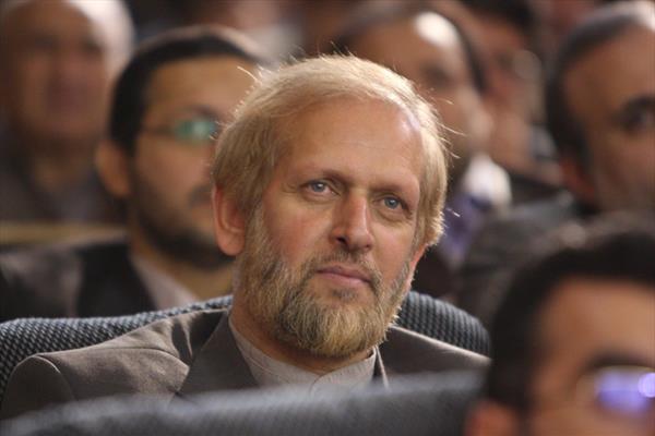 حمله تند محمدعلی رامین به احمدی‌نژاد