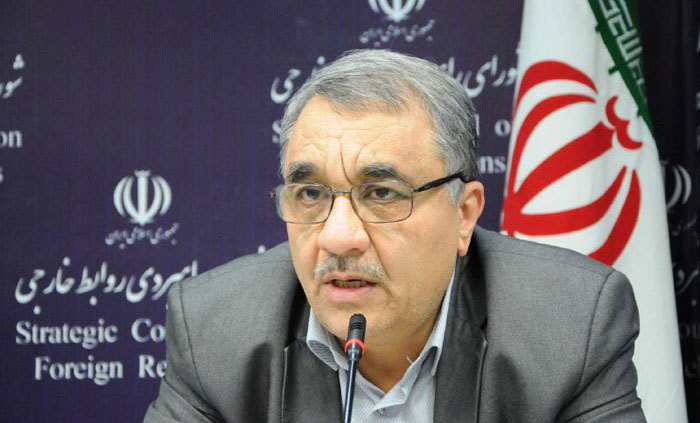 ایران درباره بحث موشکی با غرب مذاکره کند/ حضور نرم افزای در کشورهای منطقه تقویت شود