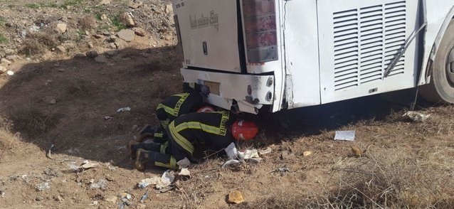 یک فوتی و 15 مصدوم در پی واژگونی اتوبوس یزد-کرمان