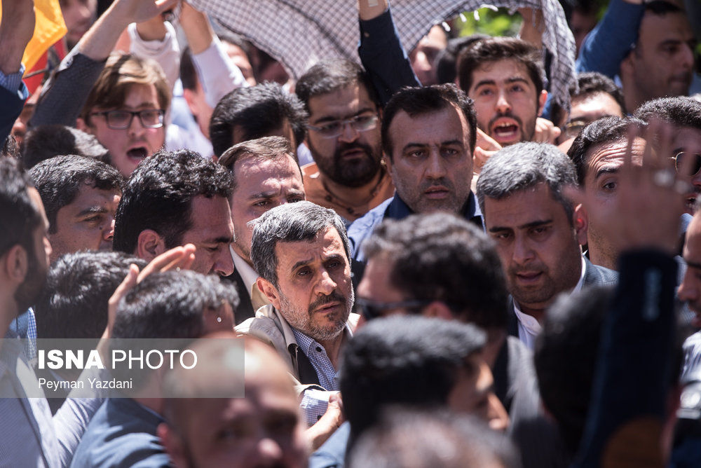 (تصاویر) احمدی‌نژاد در راهپیمایی روز قدس