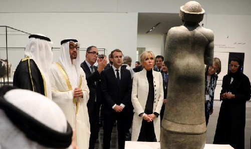 کمپین بین‌المللی: آثار موزه لوور ابوظبی سرقتی است