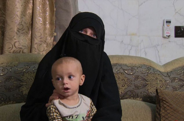 (تصاویر) حبس بیش از هزار عروس داعشی در عراق